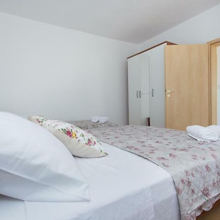 Ferienwohnung Apartman Paula 1 Vinišće Exterior foto